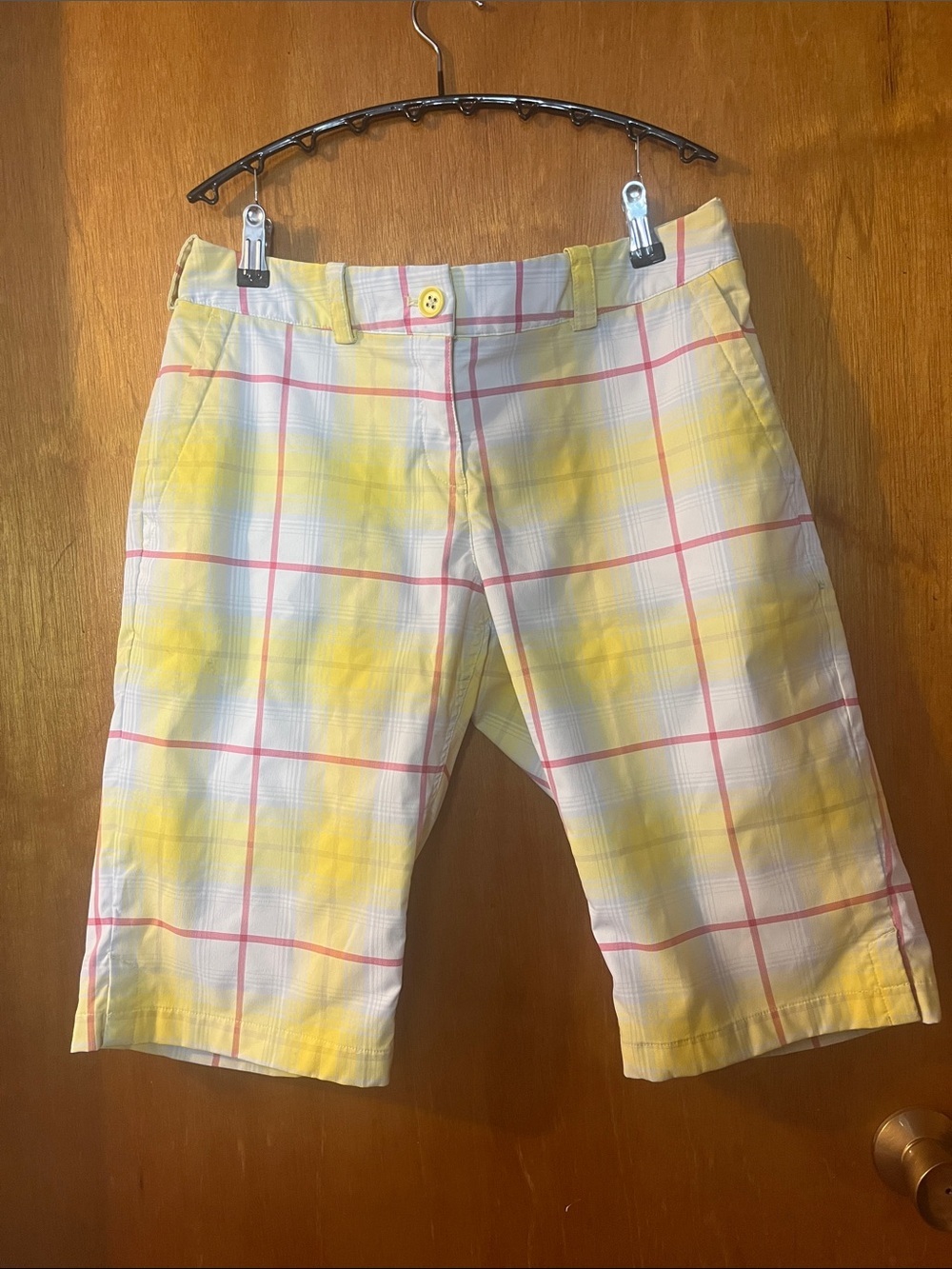 Nike Men’s Yellow & Pink Plaid Athletic Shorts Medium